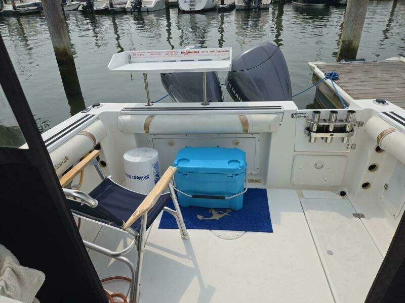 2000 Wellcraft 230 Coastal