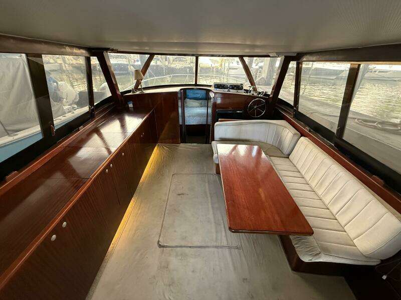 1984 Custom 38 Custom