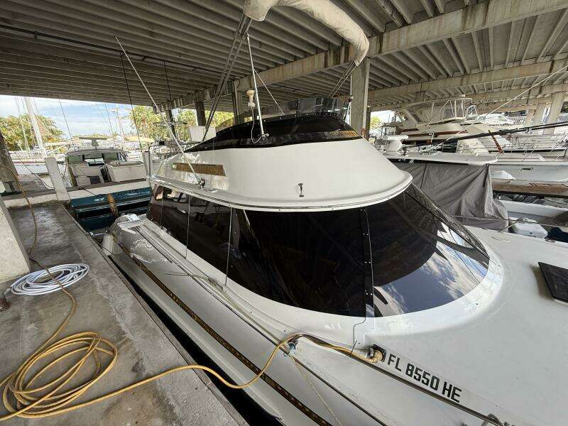 1984 Custom 38 Custom