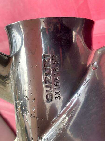 2001 Aquasport 250 Explorer