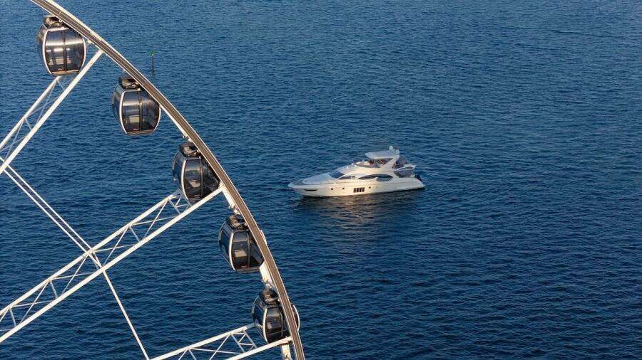 2012 Azimut Evolution