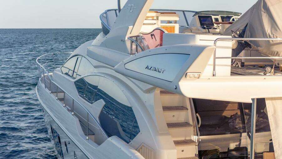 2012 Azimut Evolution