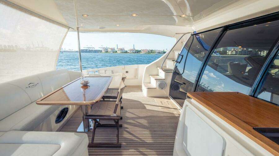 2012 Azimut Evolution
