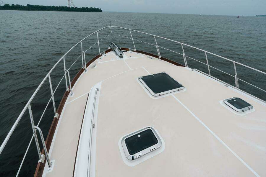 2011 Grand Banks Eastbay 46 SX