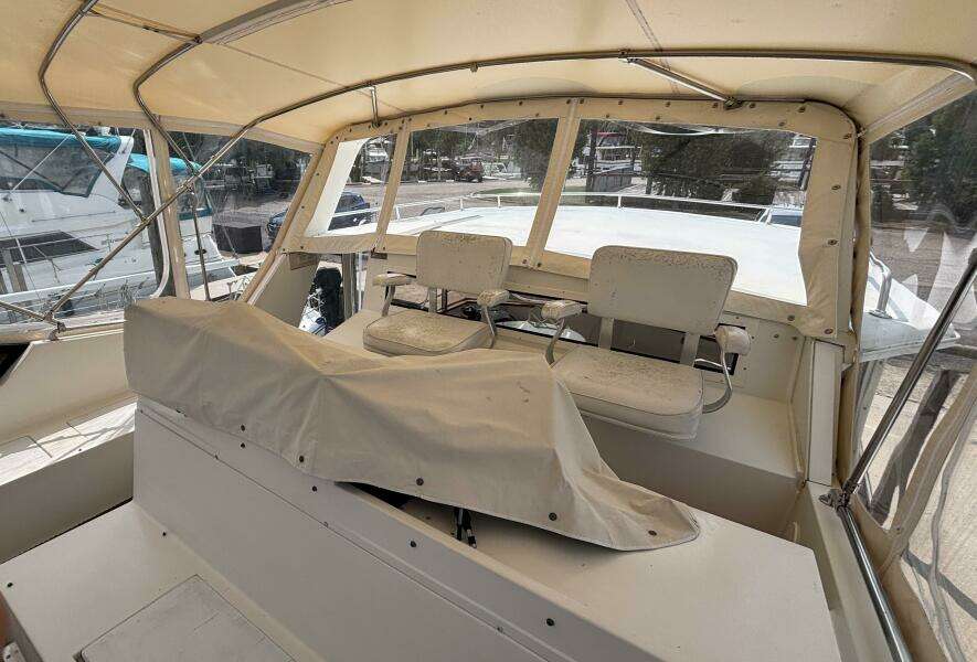 1988 Viking Motor Yacht