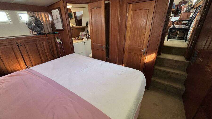 1988 Viking Motor Yacht