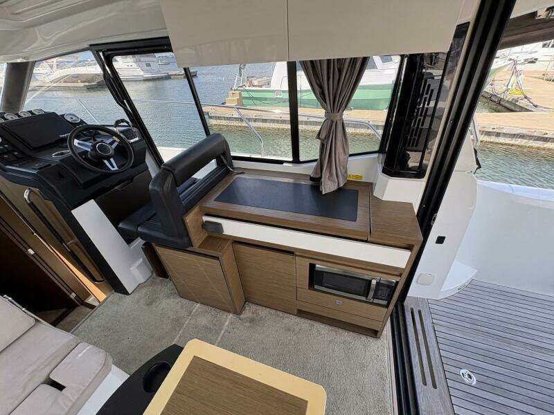 2019 Jeanneau NC33
