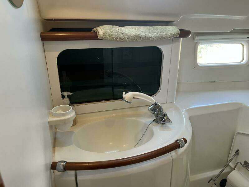 2001 Beneteau Oceanis 381