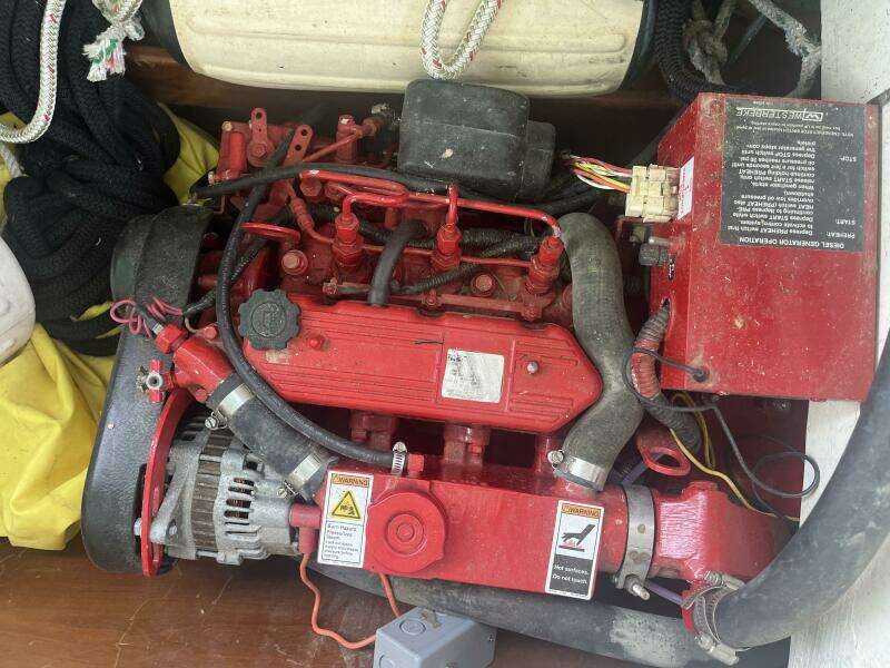 Beneteau Oceanis 381