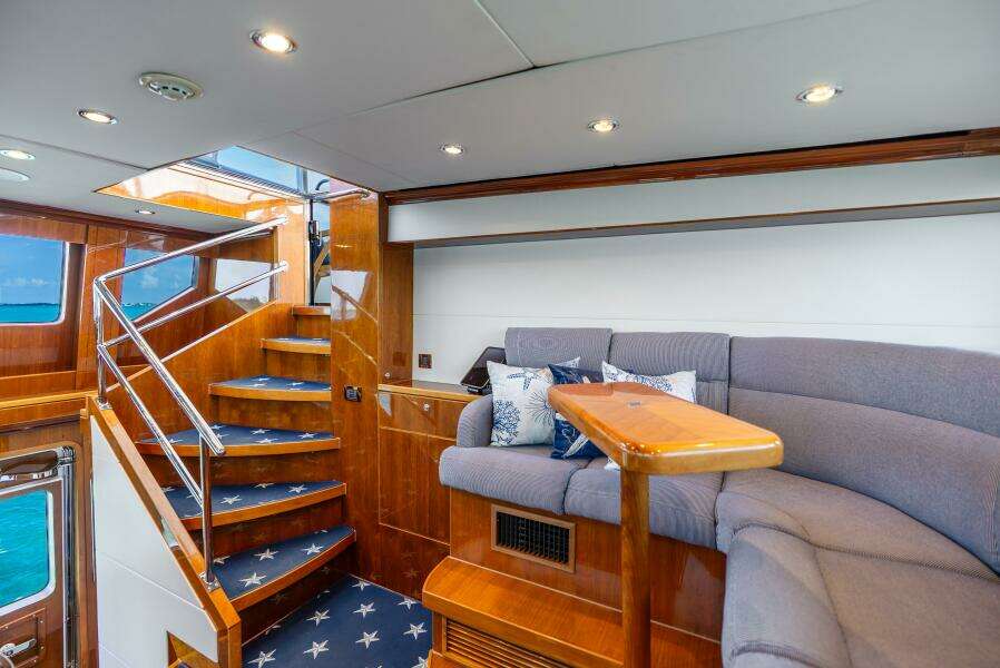 2010 Hargrave Raised Pilothouse
