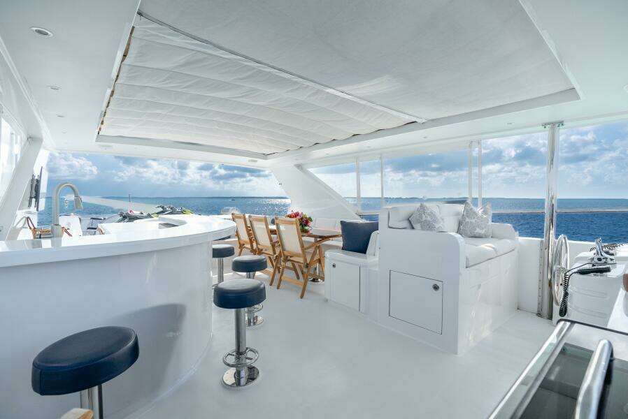 2010 Hargrave Raised Pilothouse