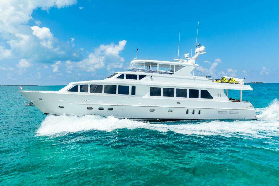 2010 Hargrave Raised Pilothouse