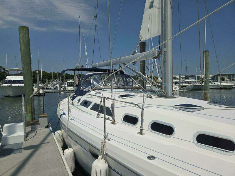 2001 Catalina 380