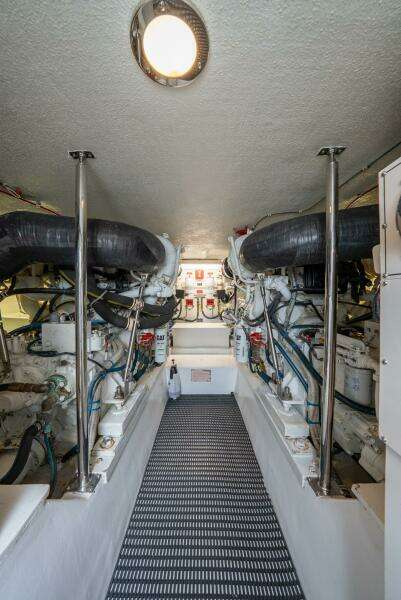 2001 Hatteras 50 Convertible