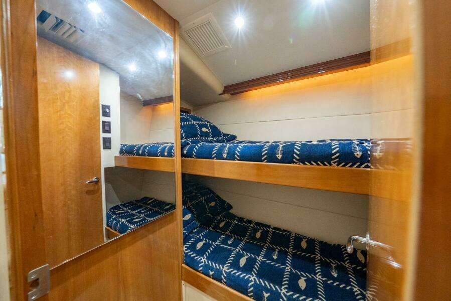 2001 Hatteras 50 Convertible