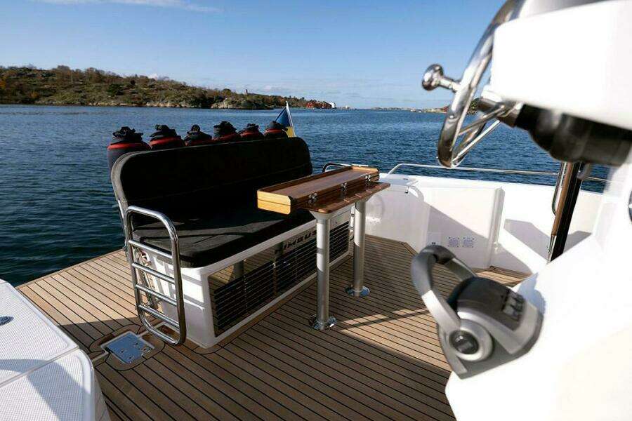 2025 Nimbus Commuter 11