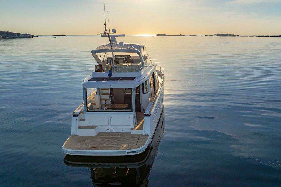 2025 Nimbus 495 Flybridge