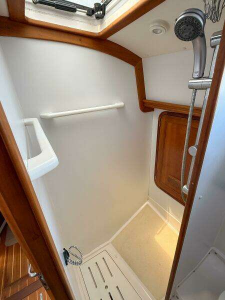 2002 Legacy 34 Express Twin Jet