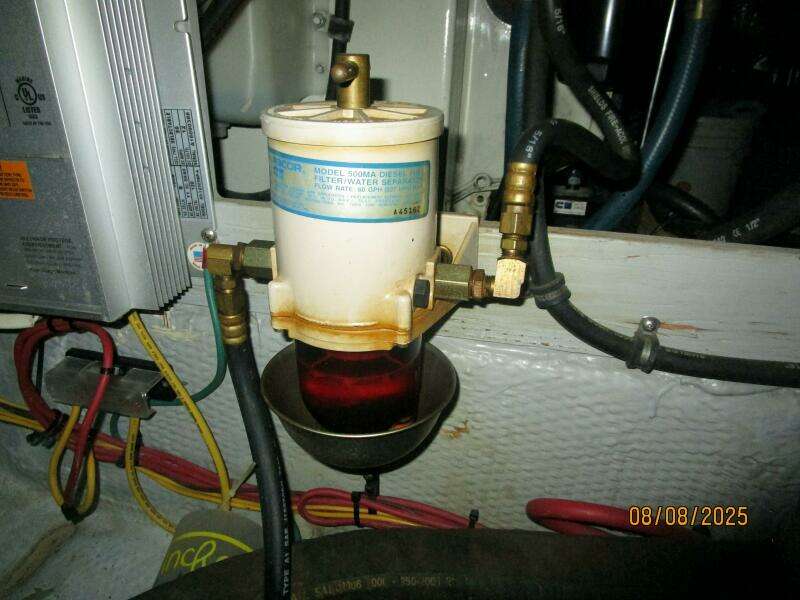39' Silverton generator Racor fuel filter