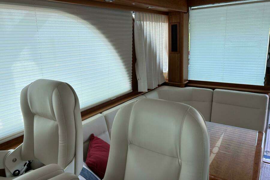 2022 Sabre 45 Salon Express