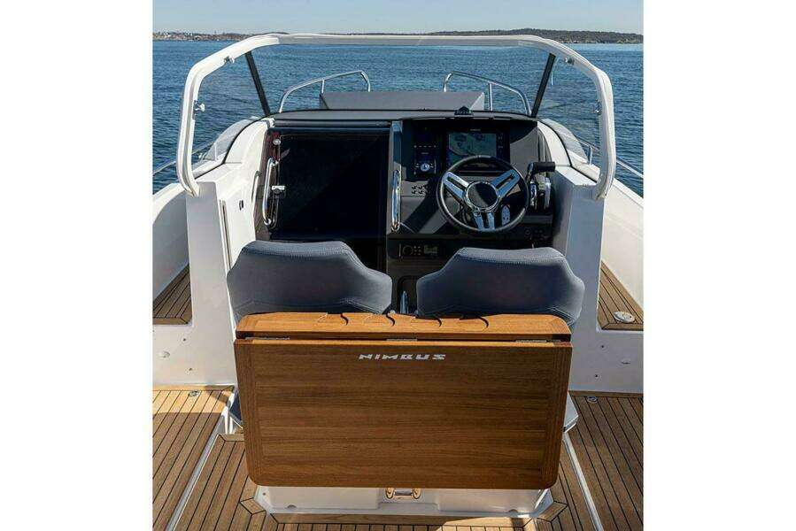 2025 Nimbus Tender 8