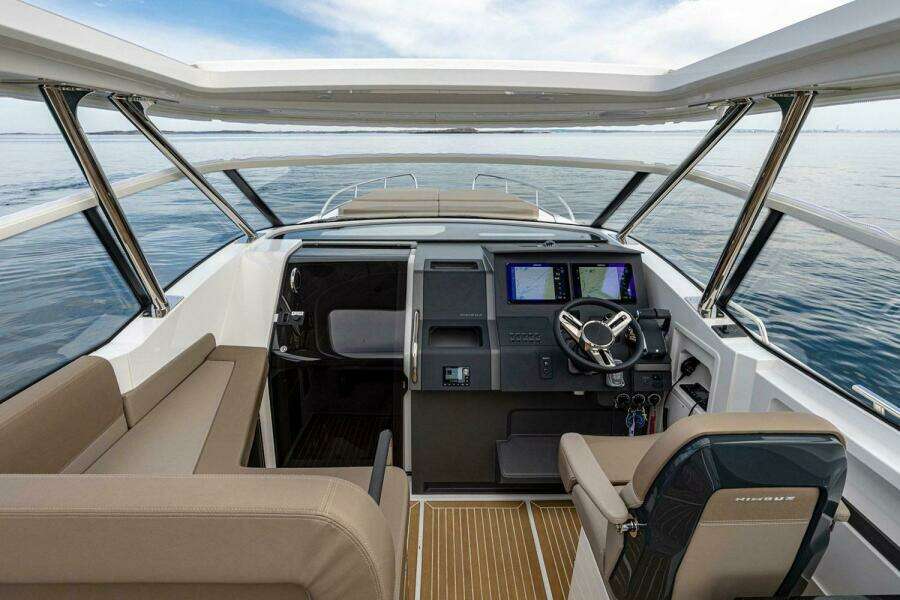 2025 Nimbus Weekender 11