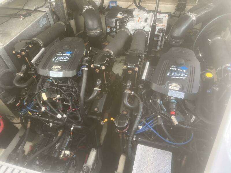 Twin 350 MAG MPI Mercruisers
