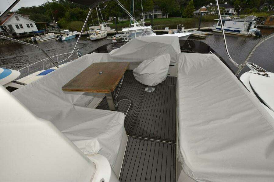 2023 Beneteau Swift Trawler 41 Fly