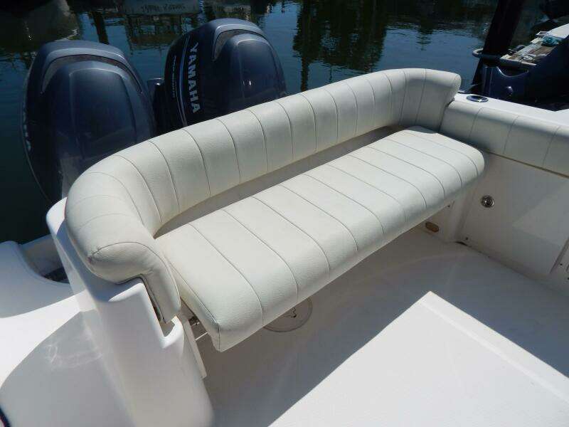 2008 Century 2400 WA