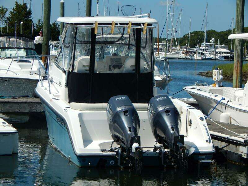 2008 Century 2400 WA