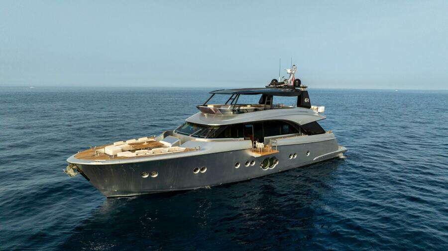 2013 Monte Carlo Yachts 