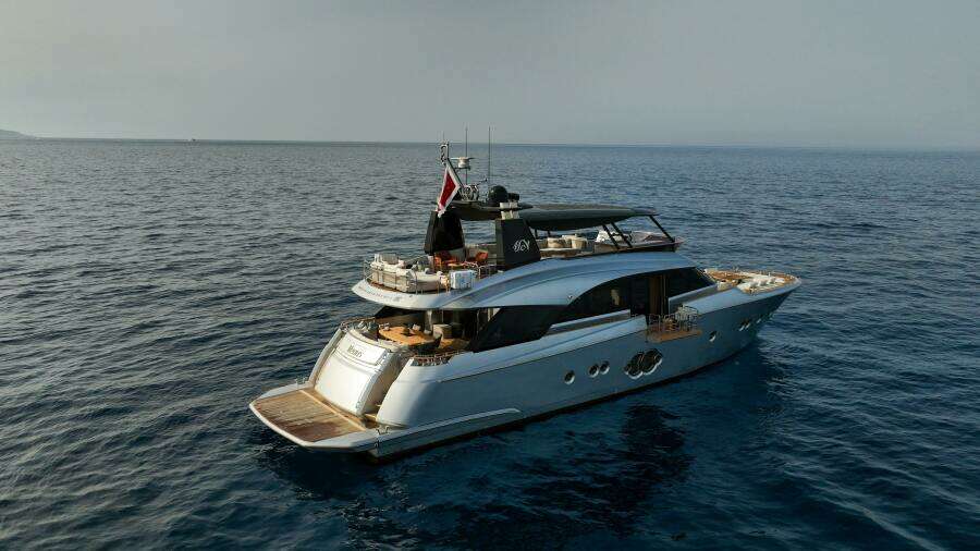 2013 Monte Carlo Yachts 
