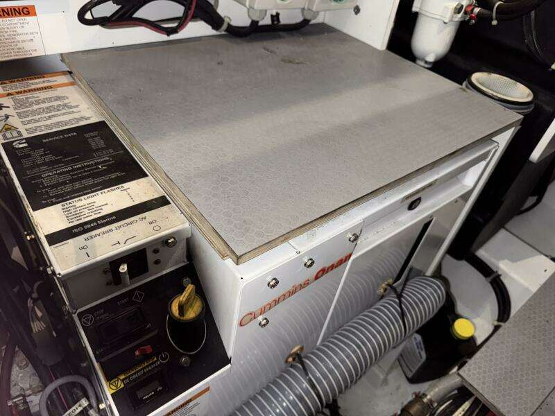 2016 Beneteau Gran Turismo 40