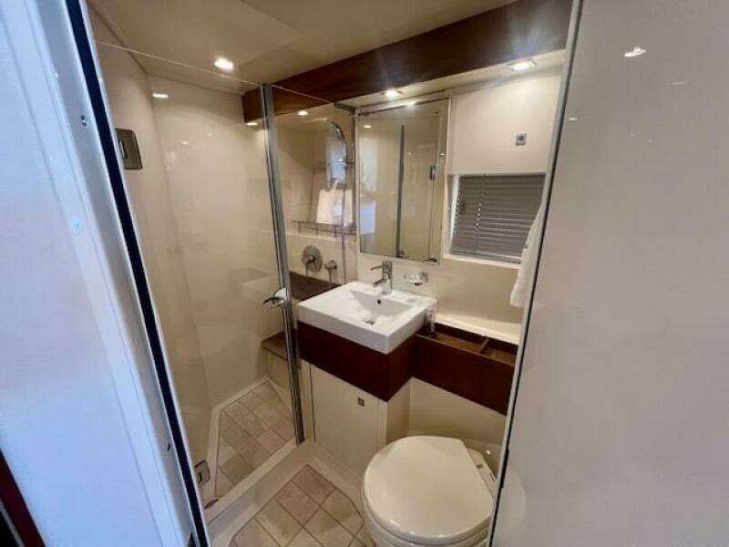 2013 Sea Ray 410 Sundancer