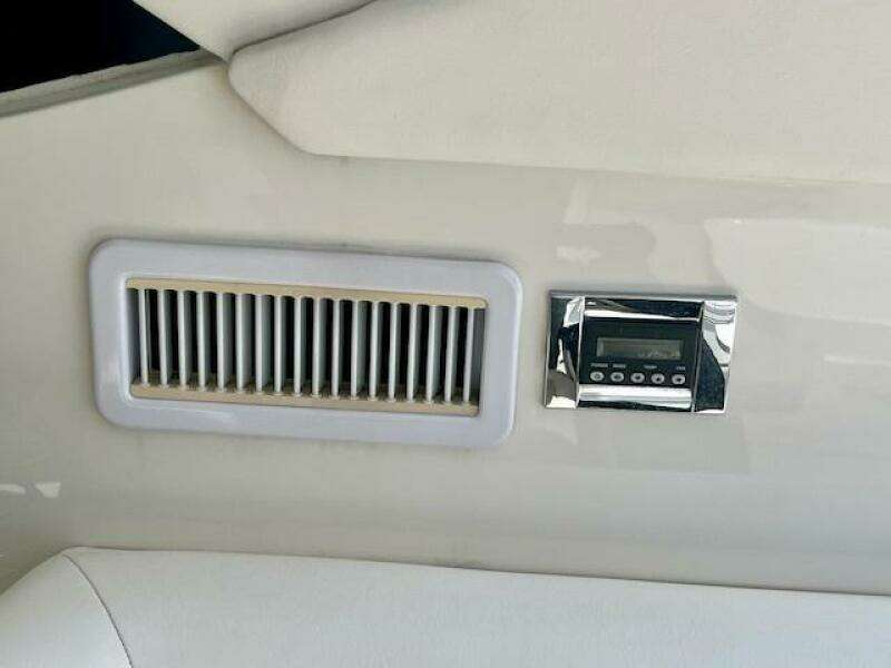 2013 Sea Ray 410 Sundancer