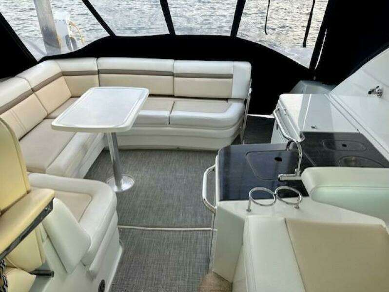 2013 Sea Ray 410 Sundancer