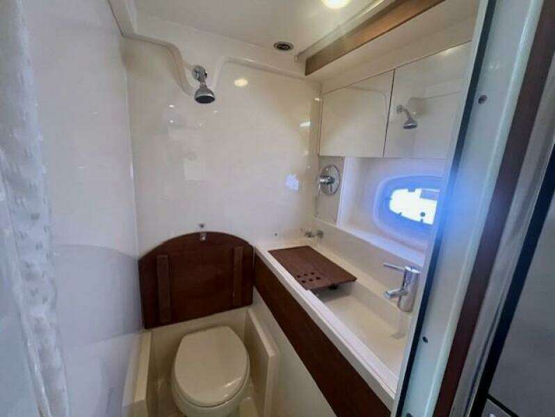 2013 Sea Ray 410 Sundancer