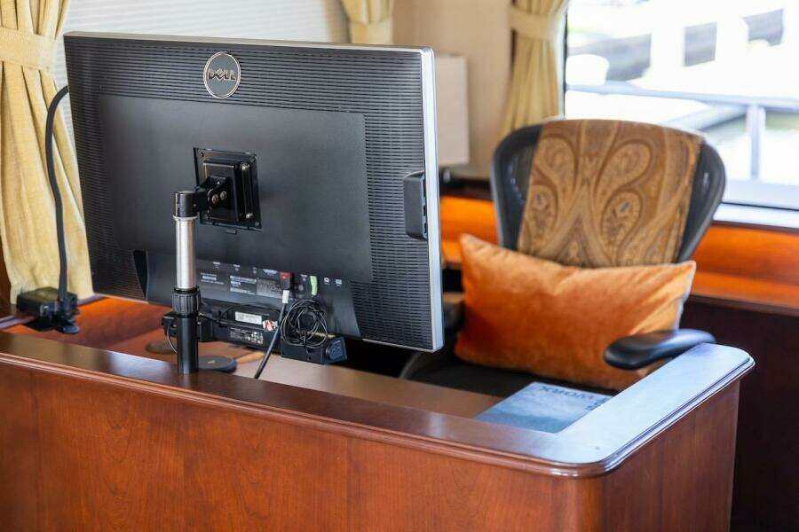Pilot cabin of 1996 ABD 90 Explorer yacht with steering wheel and control panels.