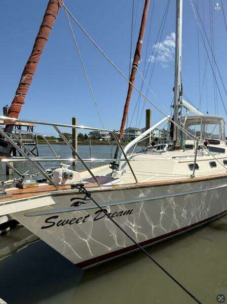 2005 Island Packet 485