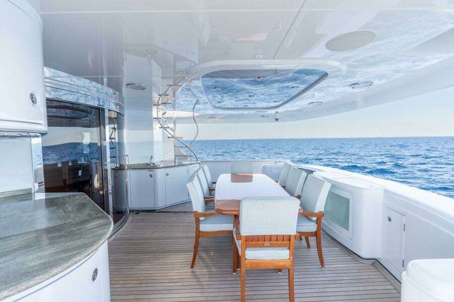 2001 Delta Marine Tri-Deck