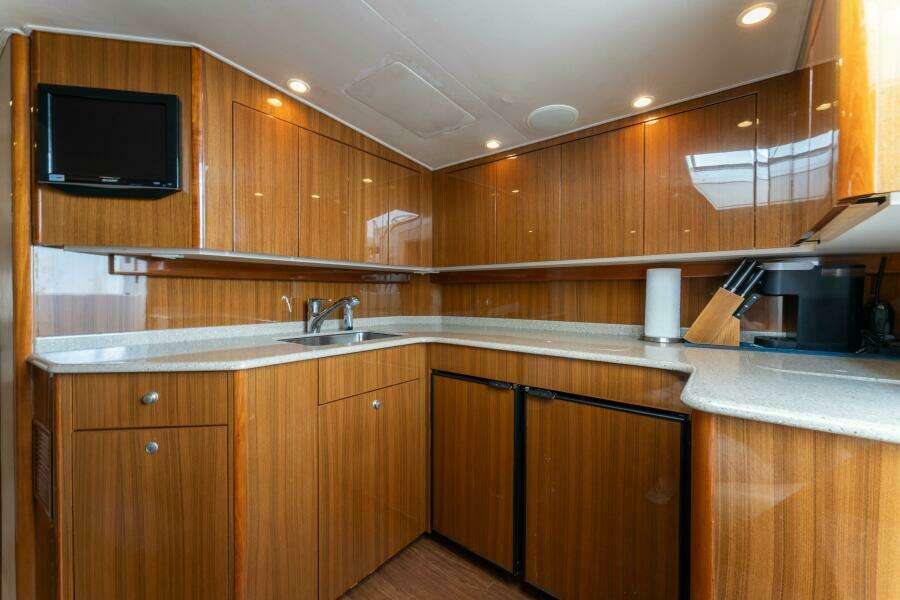 2009 Viking 45 Open Wig Wag