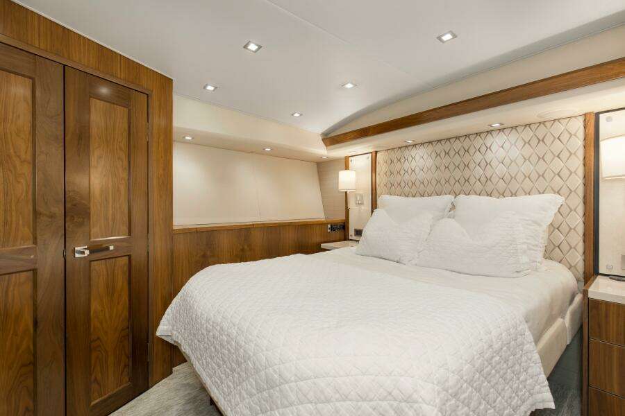 2016 92 Viking Enclosed Bridge Touche Starboard Stateroom