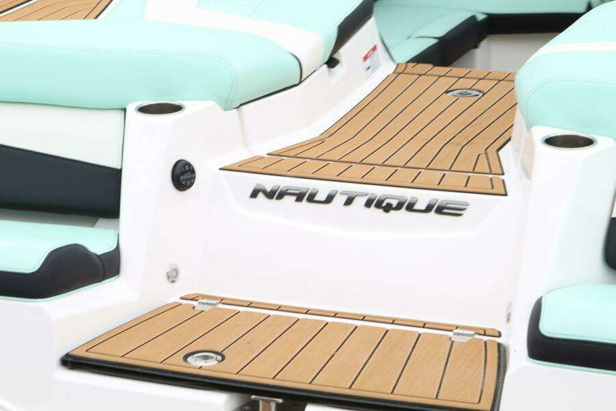 2024 Nautique Super Air G23