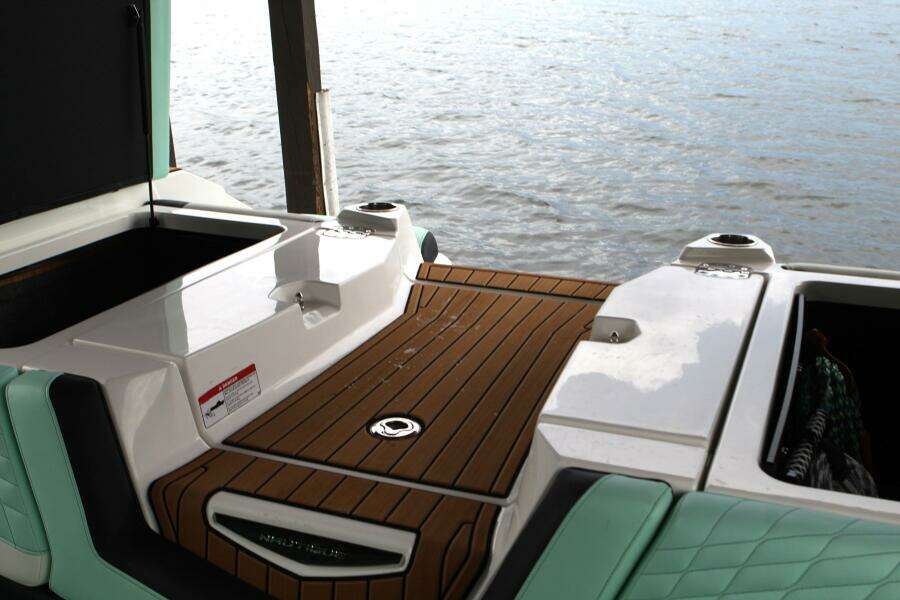 2024 Nautique Super Air G23