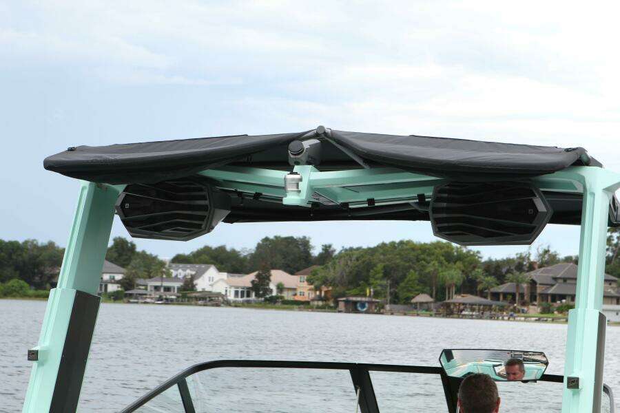 2024 Nautique Super Air G23