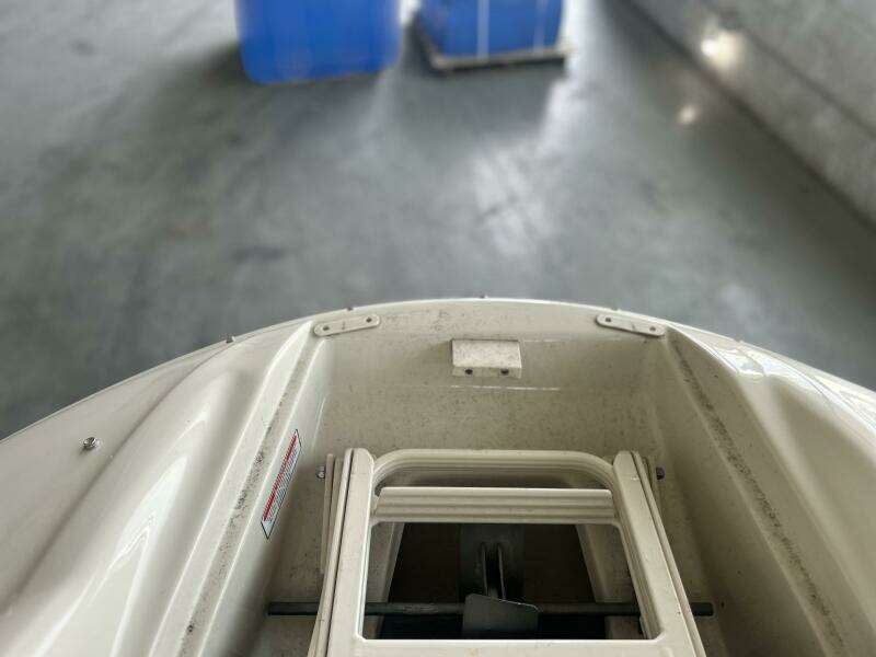 2006 Sea Ray 240 Sundeck