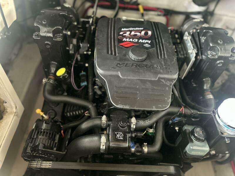 2006 Sea Ray 240 Sundeck