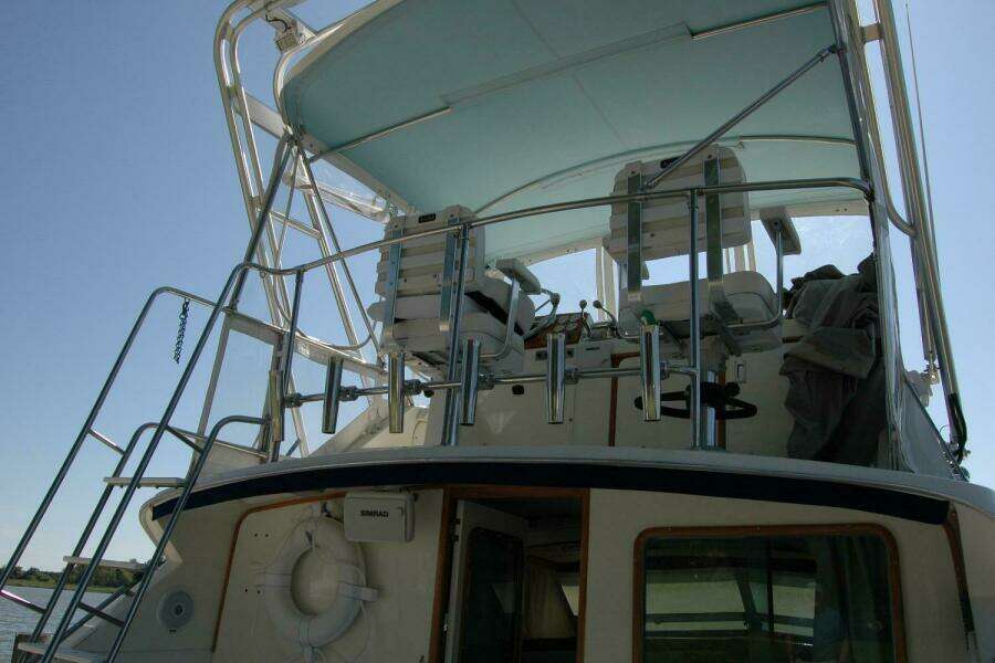 1987 Bertram 33 Sport Fisherman