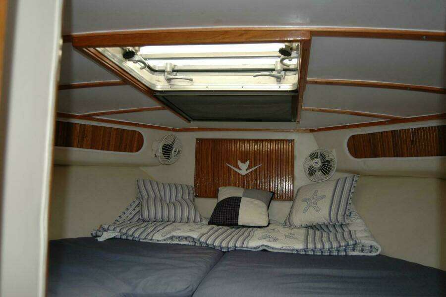 1987 Bertram 33 Sport Fisherman