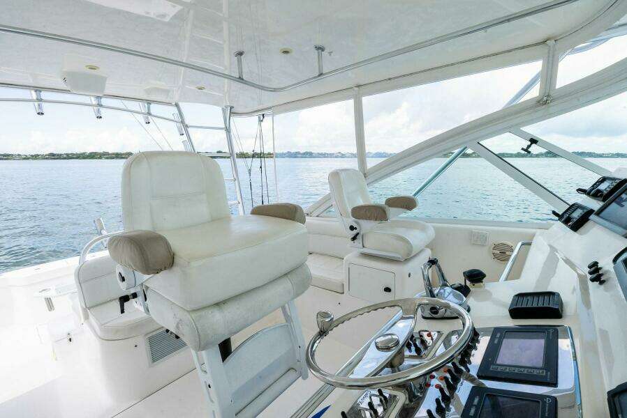 2004 Cabo 40 Hardtop Express